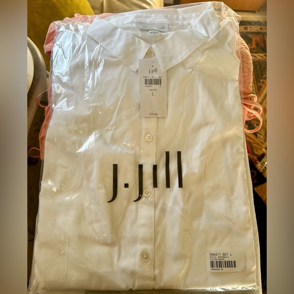 JJill NWT Classic White Button-Down Shirt—Size Regular L - Picture 2 of 4